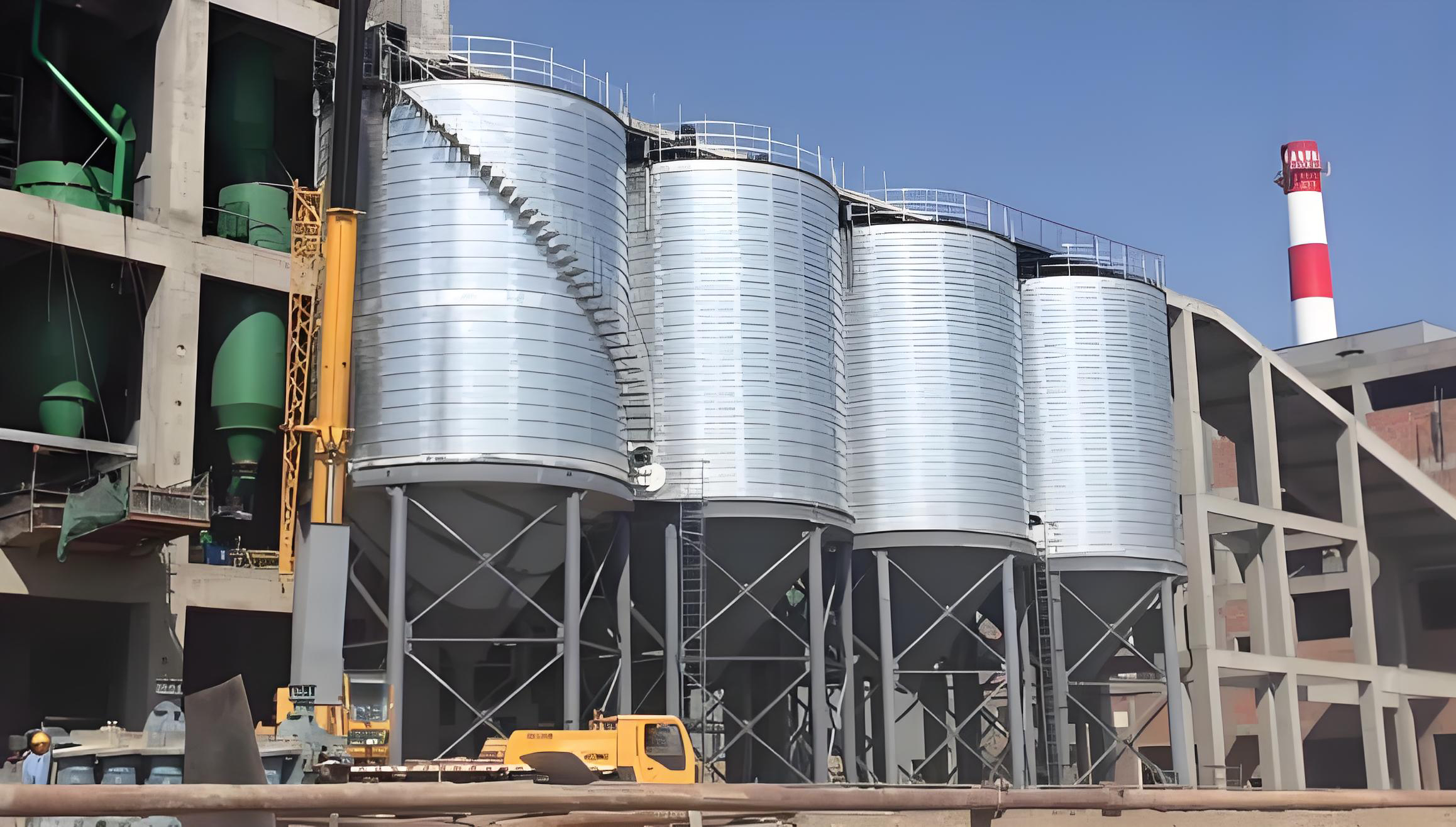 螺旋咬口鋼板倉施工現場